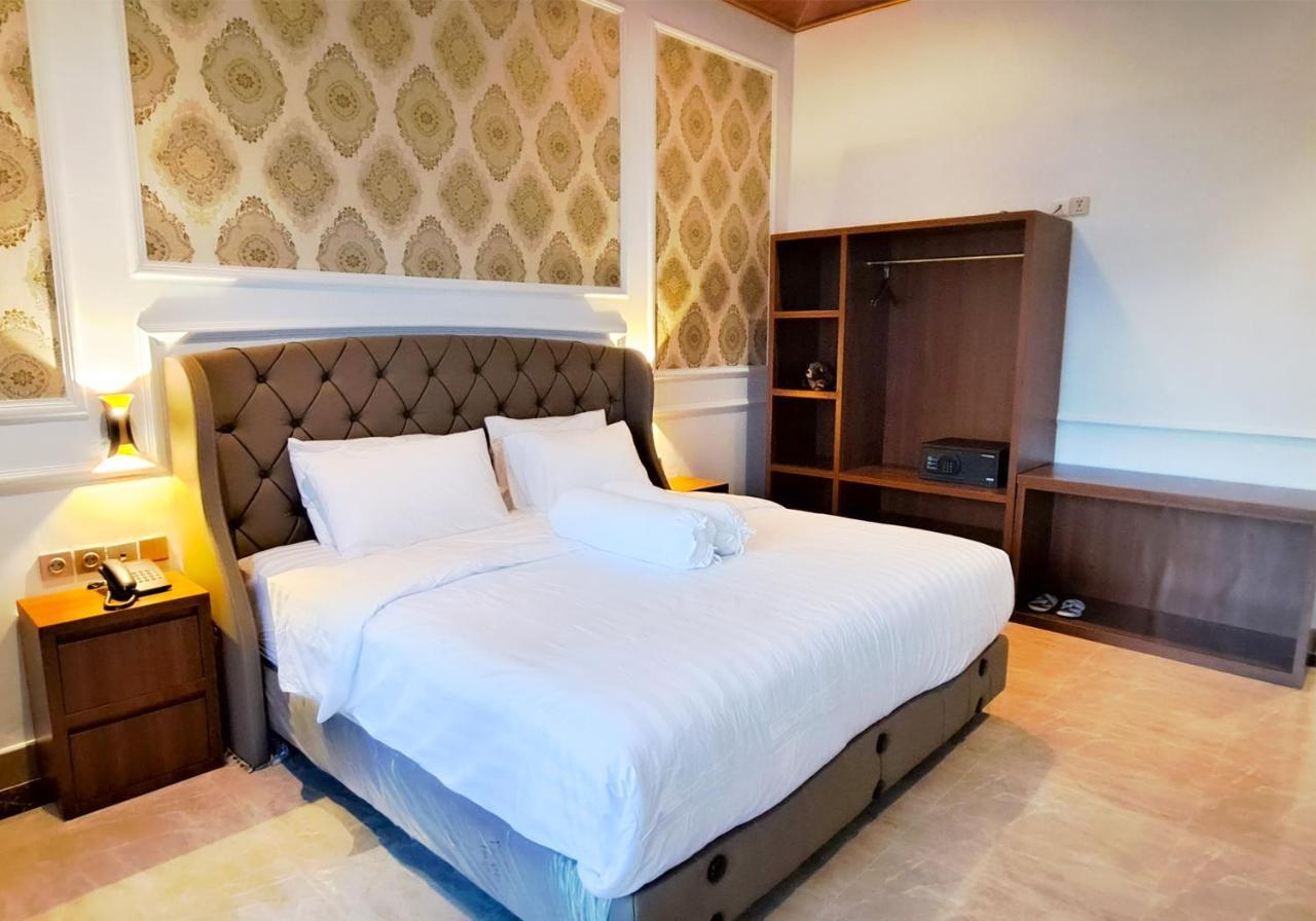 Gili Beachfront Suites 吉利特拉旺安 外观 照片