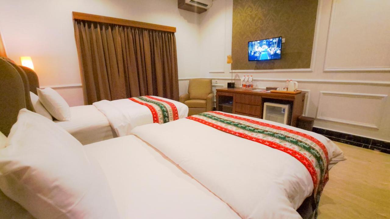 Gili Beachfront Suites 吉利特拉旺安 外观 照片